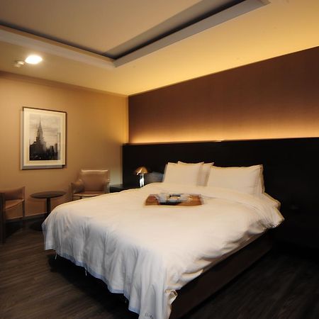 ثووان Hotel Tate المظهر الخارجي الصورة