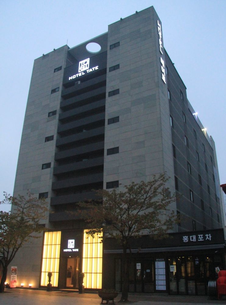 ثووان Hotel Tate المظهر الخارجي الصورة